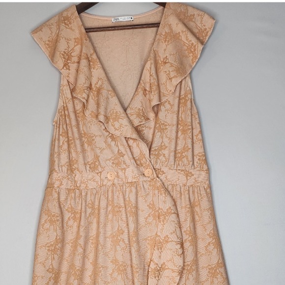 Zara Midi Wrap Texture Ruffled‎ Dress Large Jacquard style fabric Orange - Picture 6 of 11